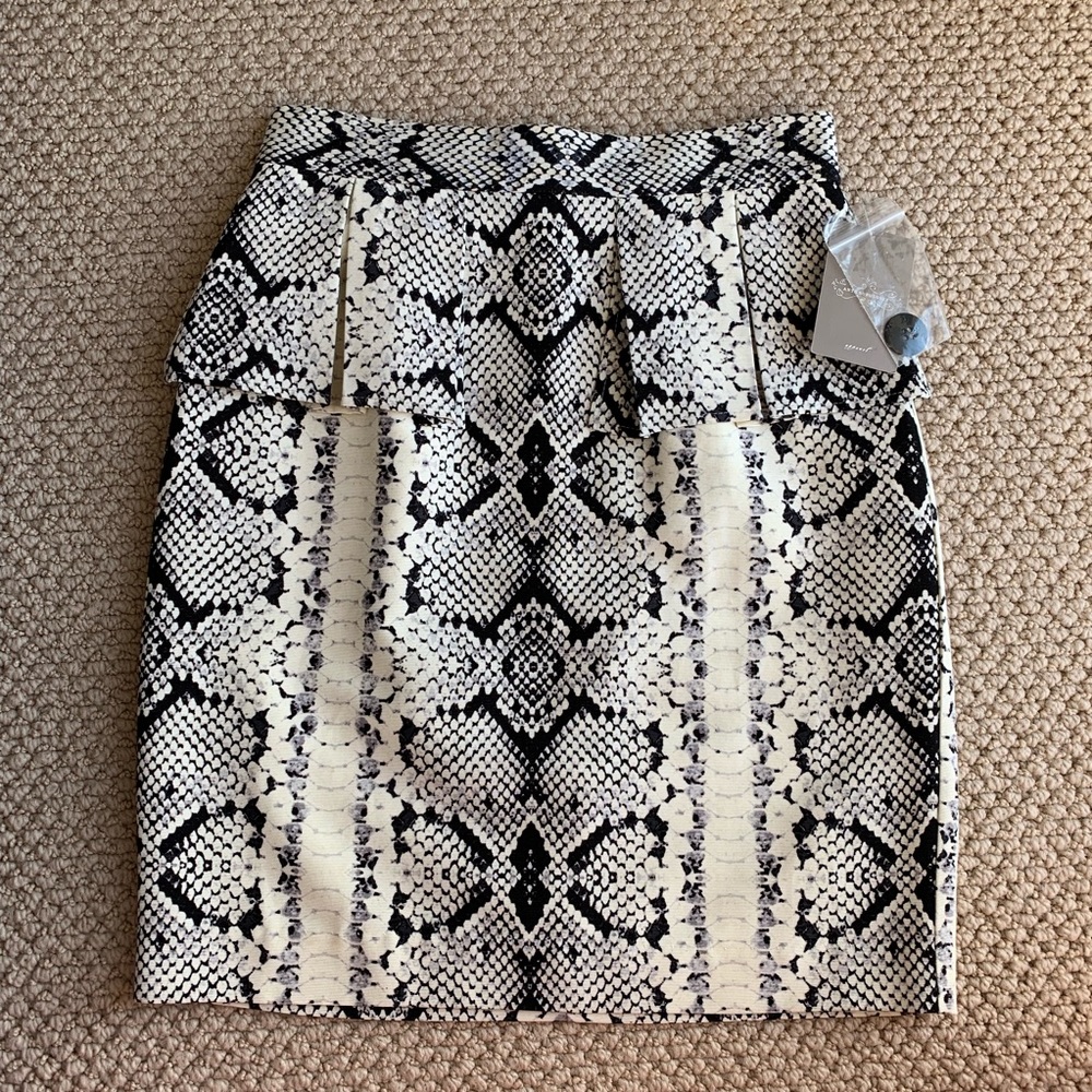 BNWT Nanette Lepore skirt